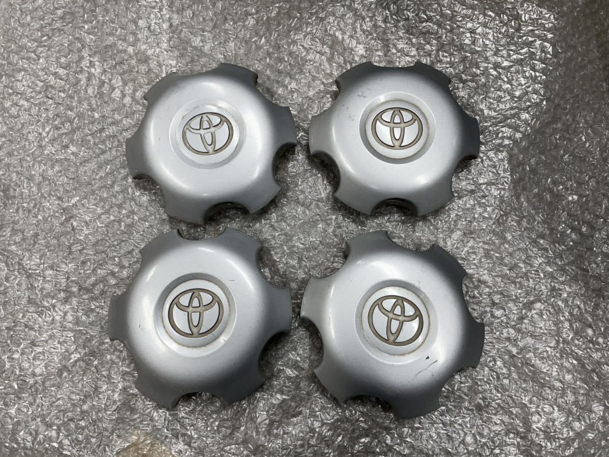 150プラド　純正センターキャップ4個 送料込み】トヨタ 純正 センターキャップ ホイールキャップ 4個