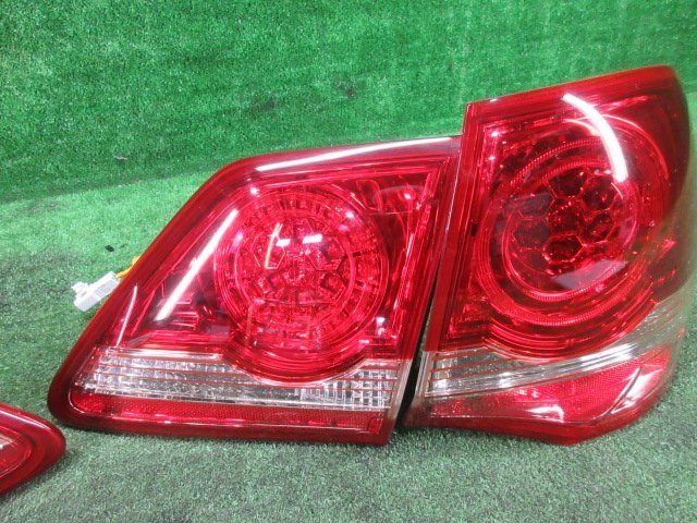 クラウン アスリート DBA-GRS200 テールランプセット 前期 200系 ナビ