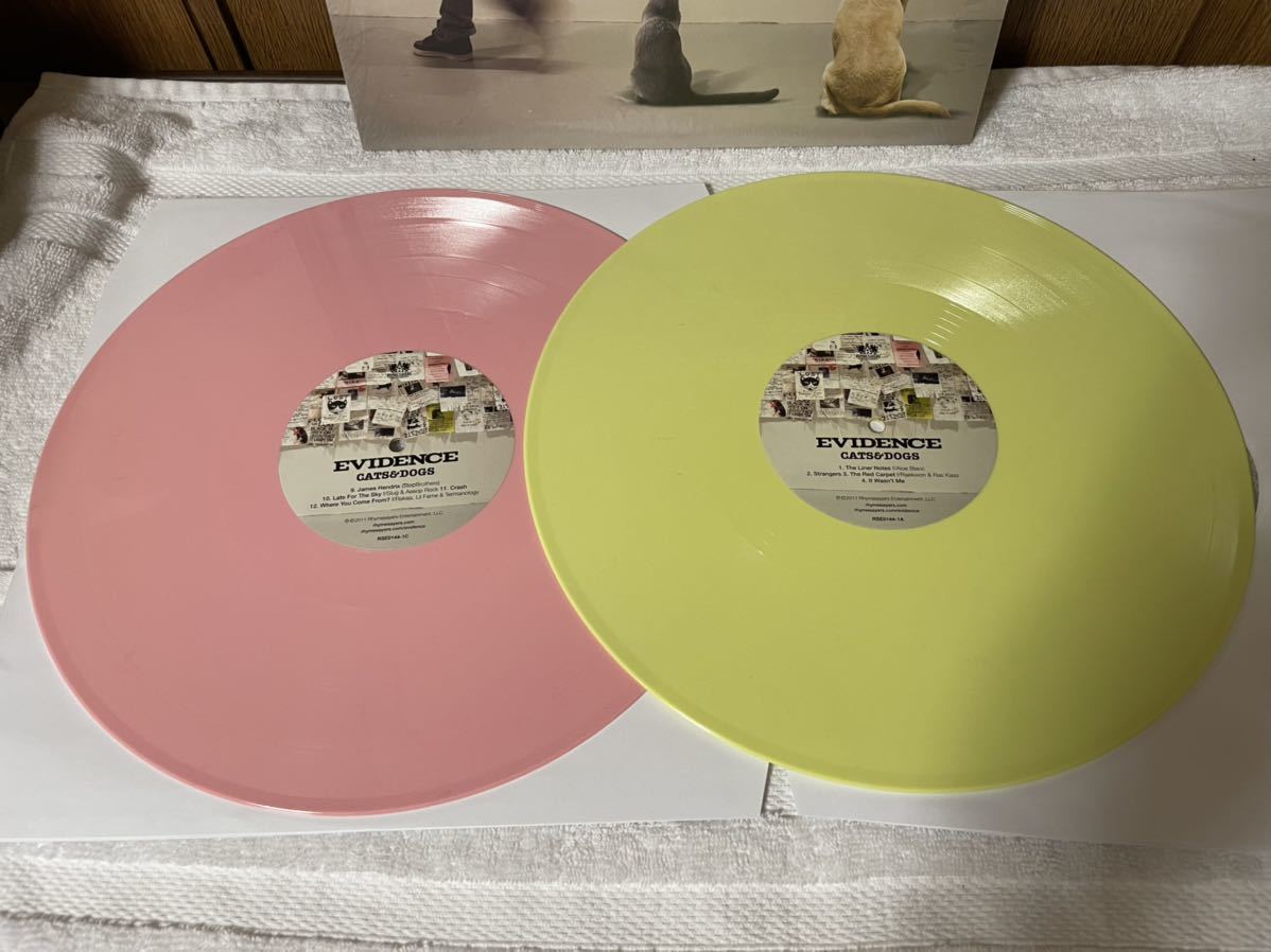 & Cats Dogs | Evidence - (Deluxe Version) Vinyl 貼るケアで