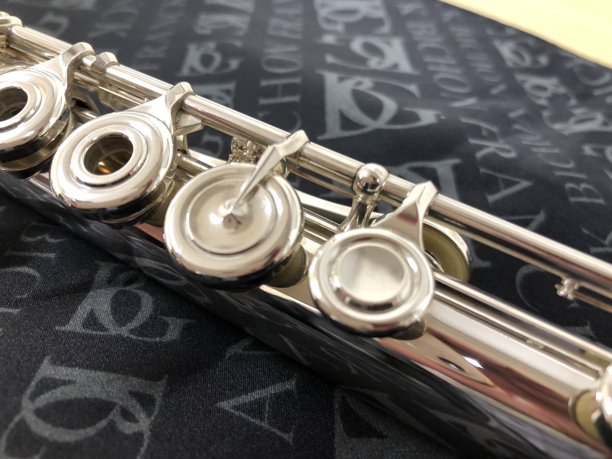 ♪ 【 新 品 】フルート パウエル シグネチャー H足【 展示品大処分 