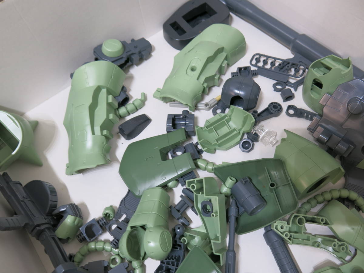 難有 ZAKUⅡ 1/48スケール メガサイズモデル 量産型ザク 【公式通販】