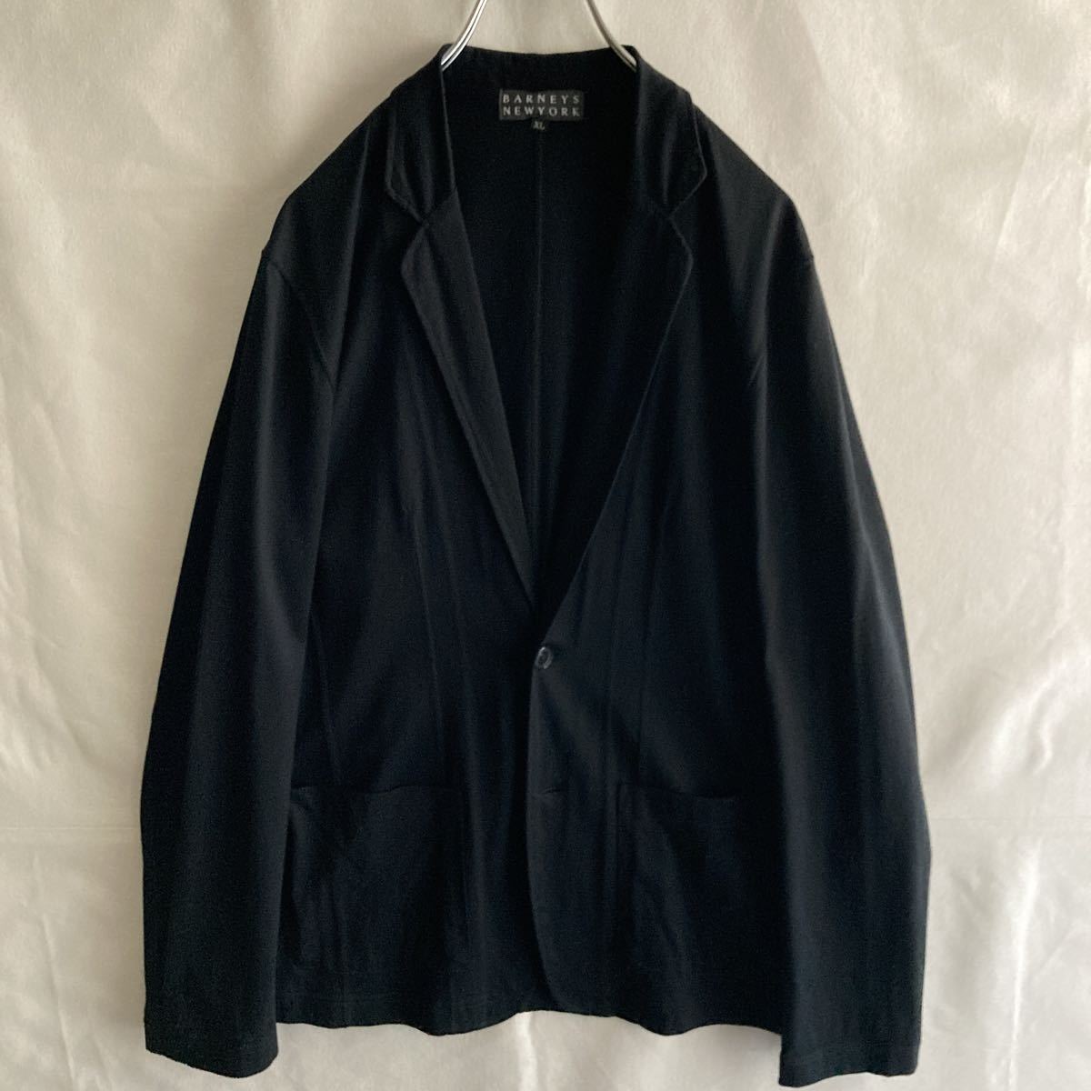 【大人気，送料無料】 BARNEYS NEWYORK 日本製 バーニーズ ニューヨーク ジャージー ジャケット カーディガン 黒 ブラック 2ボタン パッチポケット size XL(ジャケット、上着)｜売買されたオークション情報、yahooの商品 男性用