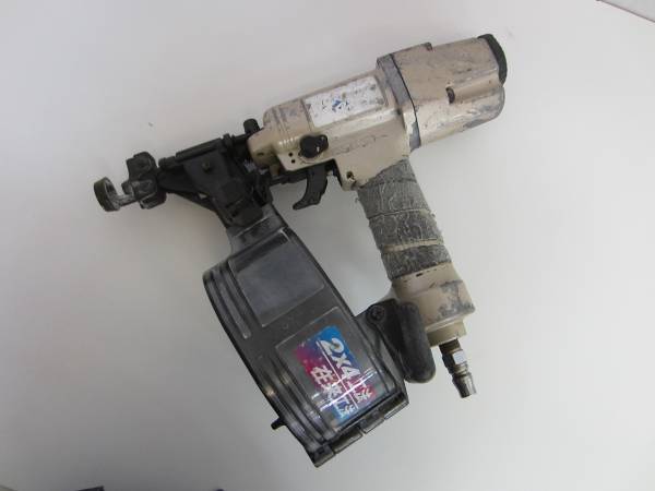 D924 日立工機 ロール釘打機 常圧 50mm NV50AG2 ジャンク