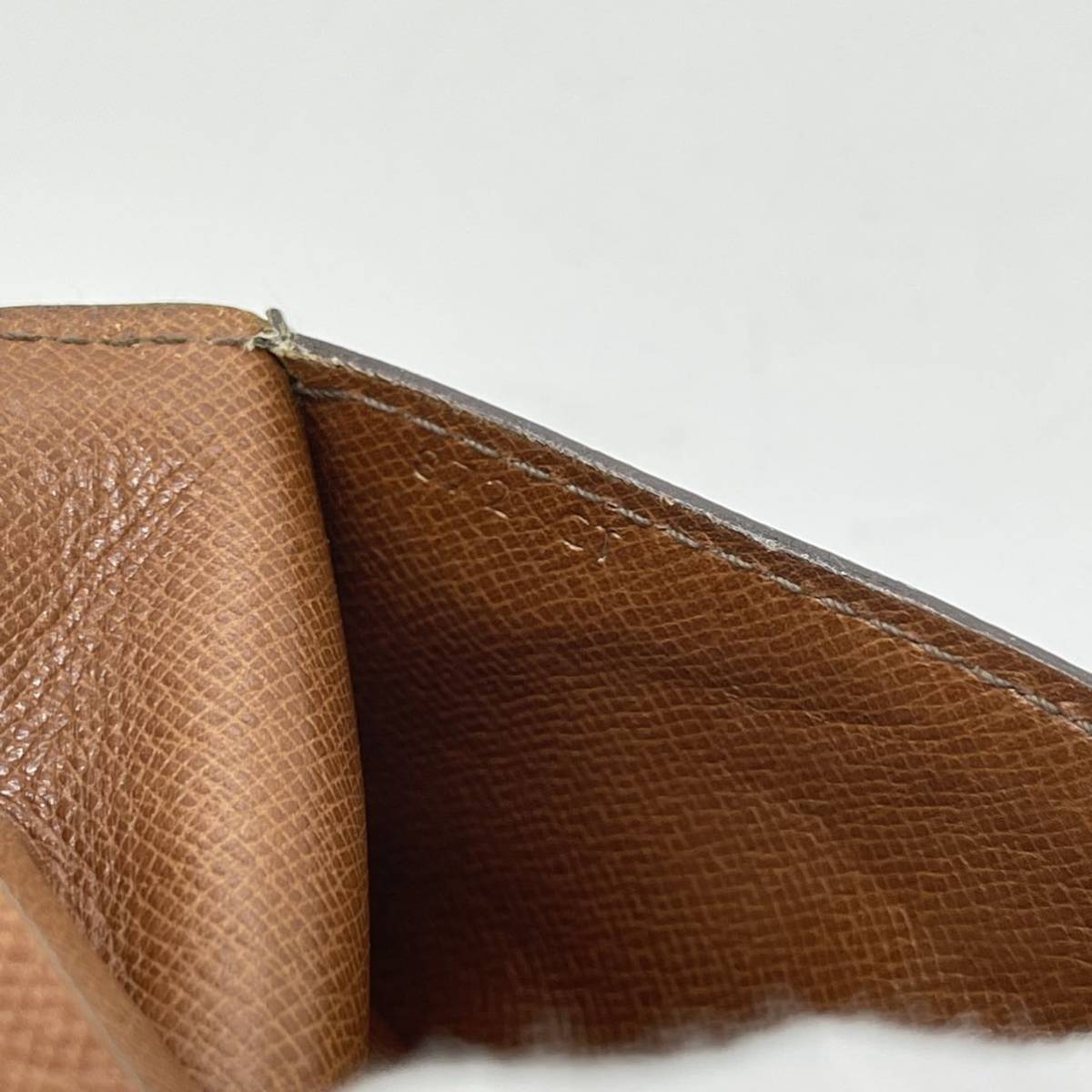 LOUIS VUITTON ヴィトン ポルトカルトクレディ 長財布 カードケース