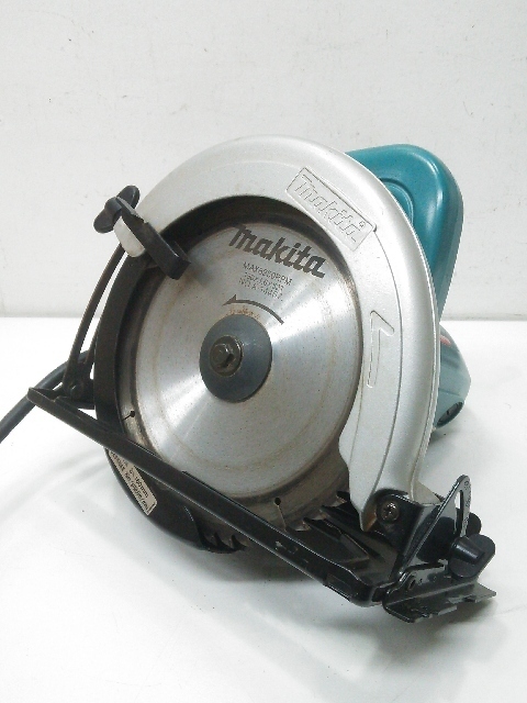 マキタ HS006GRDX 40Vmax充電式マルノコ 125mm【際切りベース】無線連動対応 ウエダ金物【公式サイト】 マキタ丸鋸7型　5806A 動作問題なし　３月末まで