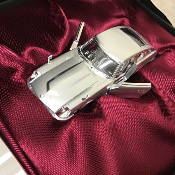 1円～ タカラトミー トミカ 40周年記念 超微細加工 アルミ製トミカ