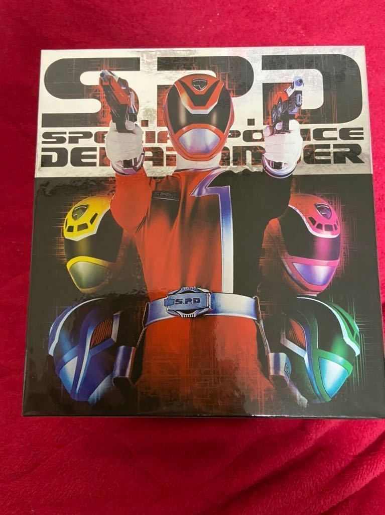 美品 特捜戦隊デカレンジャー DVD 全12巻 全て初回限定カード付き 収納BOX あり 国内正規品 全巻 セット 特撮 戦隊ヒーロー