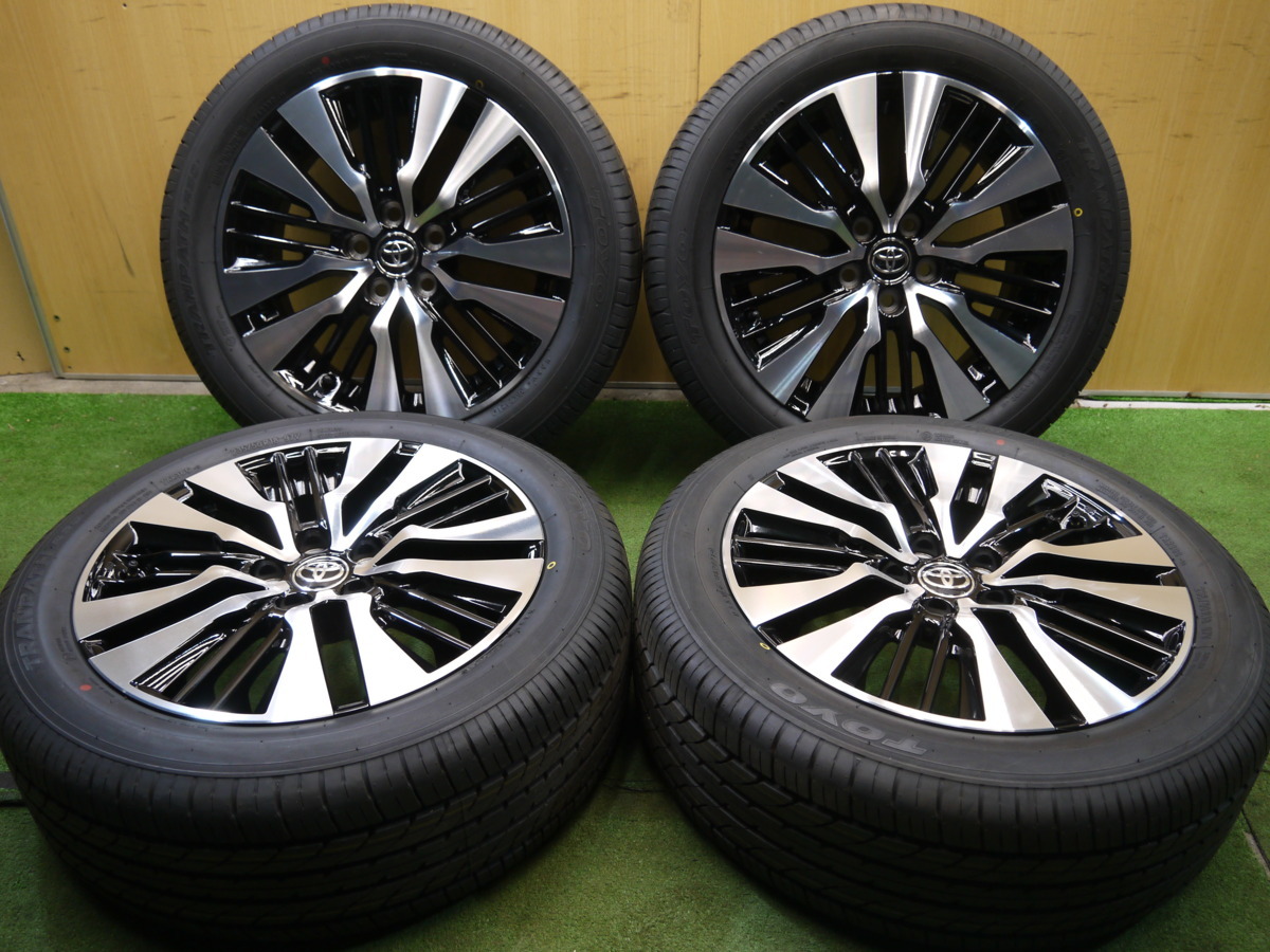 新車外し！21年☆トヨタ 30系 アルファード 純正 235/50R18 トーヨー