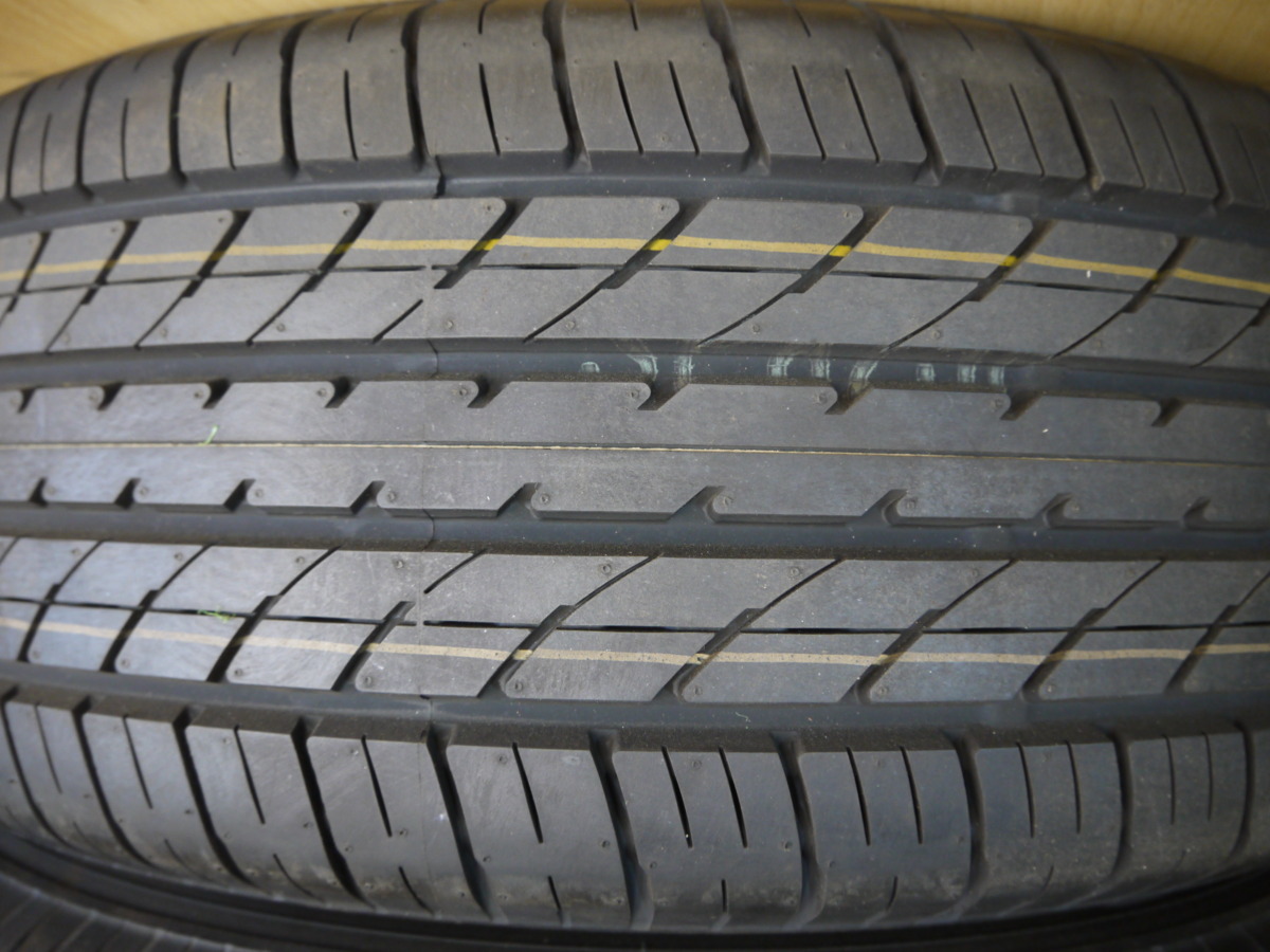 新車外し！21年☆トヨタ 30系 アルファード 純正 235/50R18 トーヨー