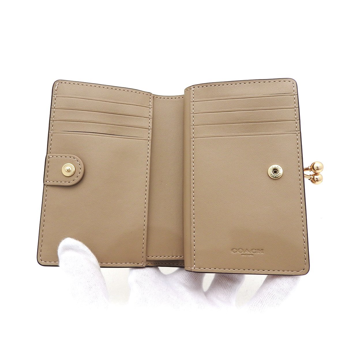 新品同様/Sランク】コーチ(COACH) がま口折り財布 C8737 ホワイト 花柄