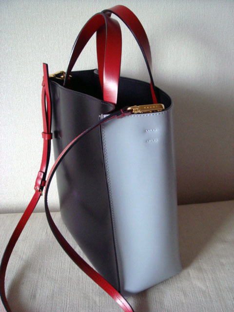 MARNI マルニ カーフスキン MUSEO バッグ トートバッグ ショルダーバッグ MUSEO MARNI マルニ Soft SHMQ0024Q0 WEB・一部