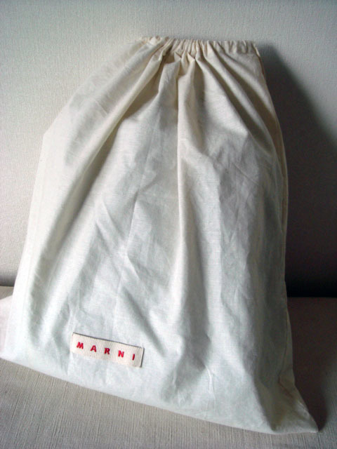 MARNI マルニ カーフスキン MUSEO バッグ トートバッグ ショルダーバッグ MUSEO MARNI マルニ Soft SHMQ0024Q0 WEB・一部