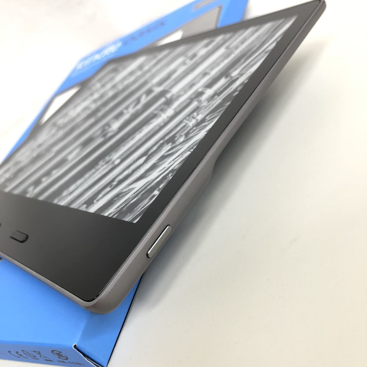 Kindle Oasis 第10世代 32GB S8IN4E Amazon Kindle Oasis 10th Gen (S8IN4O) Graphite - 8GB - WiFi Only