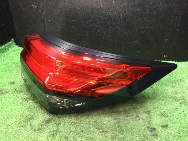 ノート 6AA-E13 右テールランプ 右テール K23 D268 26550-6XK0A ノート
