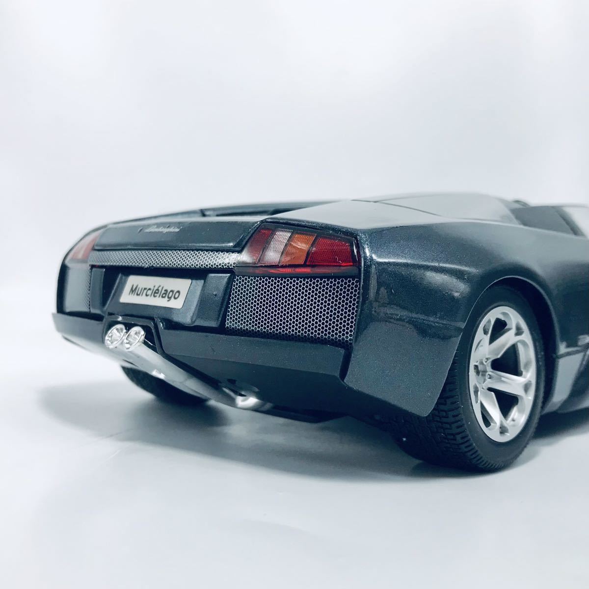 爆買い，大得価 Maisto マイスト 1/18 2004年型 ランボルギーニ ムルシエラゴ ロードスター 6.2L V12 DOHC(マイスト)｜売買されたオークション情報、yahooの商品情報をアーカイブ公開 - オークファン マイスト