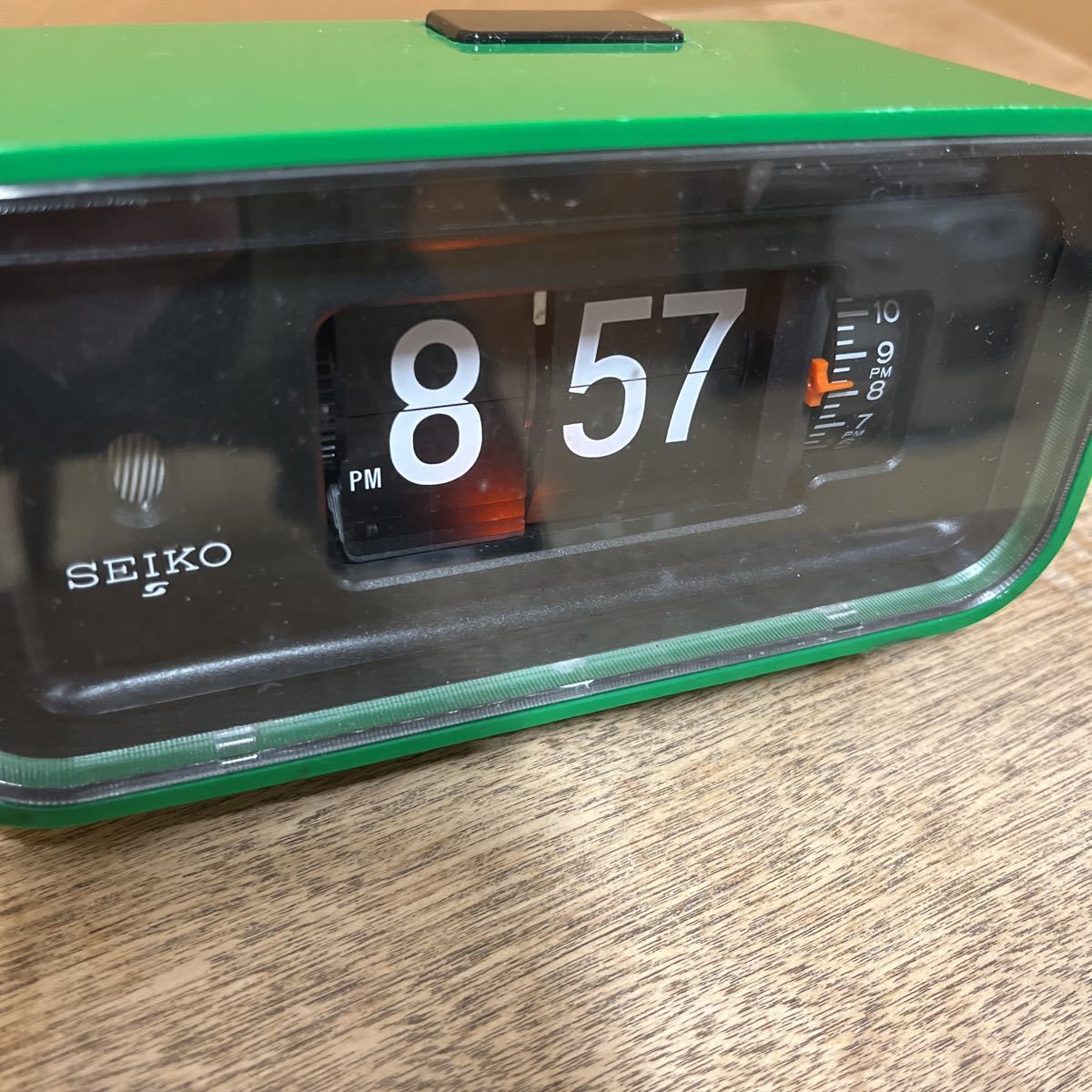 2614-希少 ! レトロ SEIKO パタパタ時計目覚まし時計 QN 407R