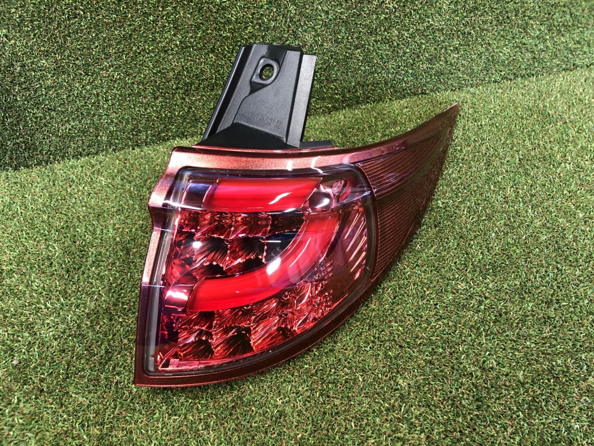 ジャンク品 トヨタ エスティマ ACR50W Valenti ヴァレンティ LED 