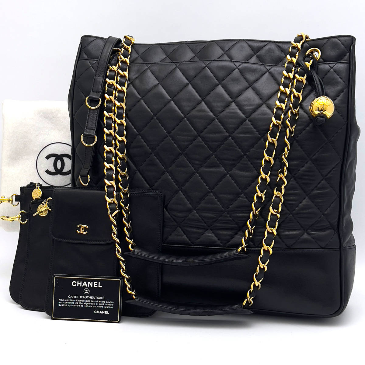c22◇超美品◇ シャネル CHANEL トリプルポーチ ラムスキン マトラッセ 