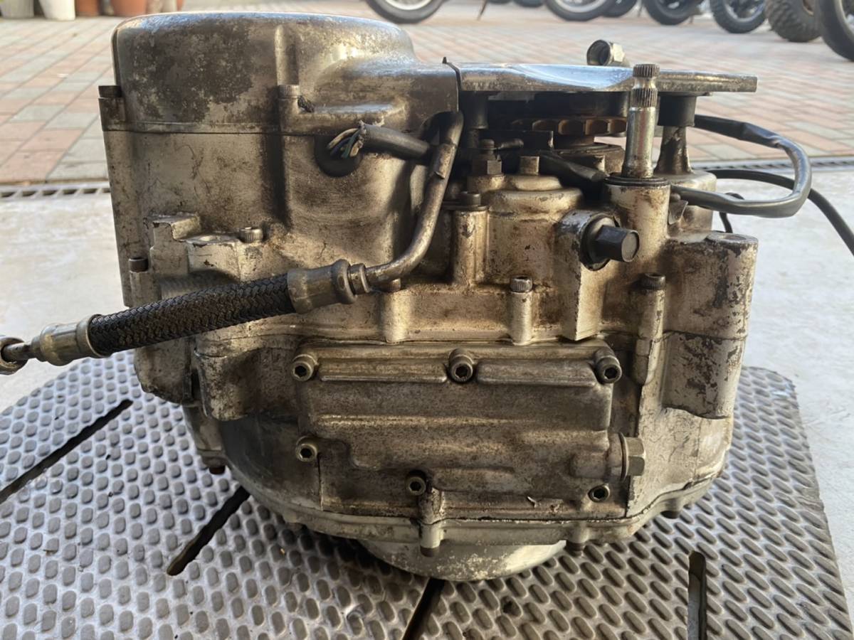 ヤマハ SR400 H313Eエンジン 始動確認済み ジャンク品(エンジン本体 