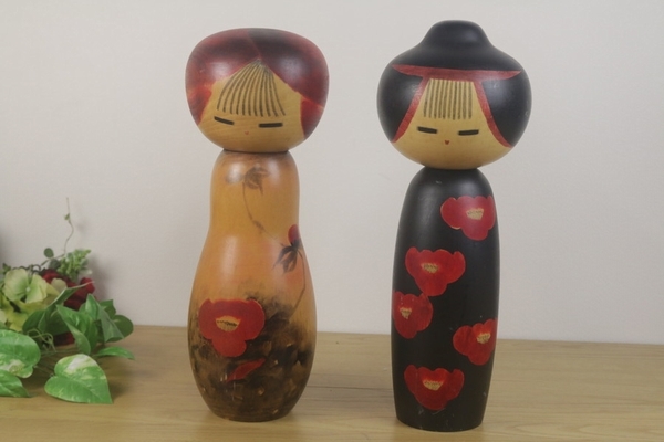 渡辺正雄】創作こけし2点セット（寒椿山）（寒椿A）伝統工芸 日本人形