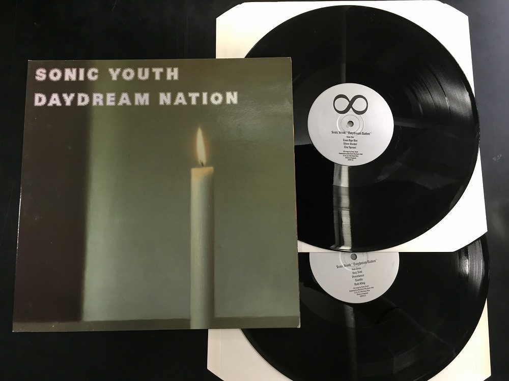 新品，低価 SONIC YOUTH / DAYDREAM NATION UK-ORIGINAL(Sonic Youth)｜売買されたオークション情報、yahooの商品情報をアーカイブ公開 - オークファン S