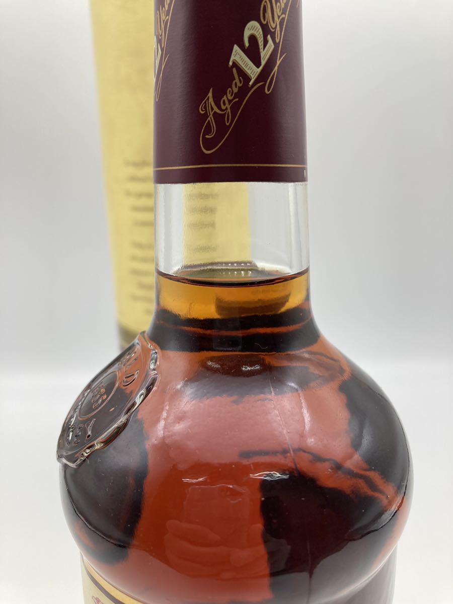 ワイルドターキー WILD TURKEY 12年 バーボンウイスキー 箱付き 700ml