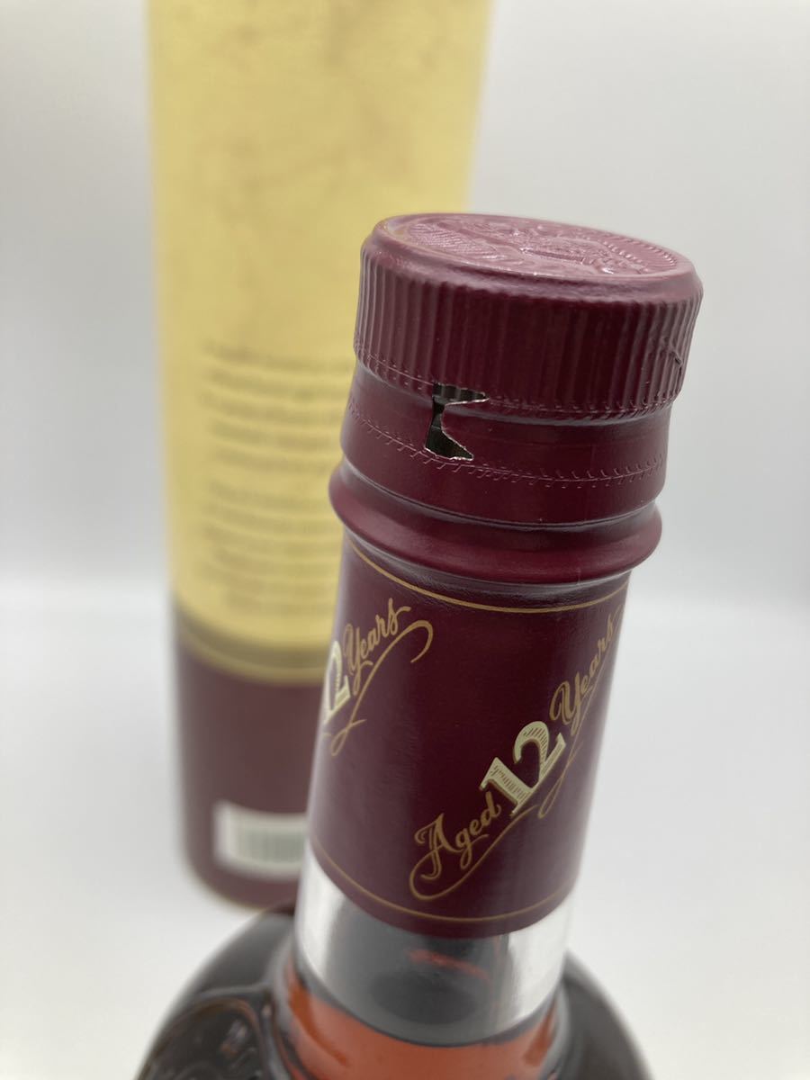 ワイルドターキー WILD TURKEY 12年 バーボンウイスキー 箱付き 700ml
