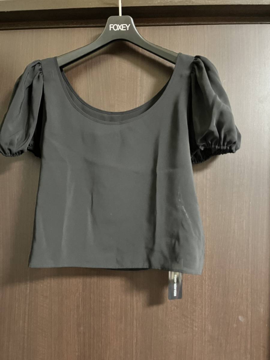 FOXEY NEW YORK ソデコーデ　42サイズ ブラックブラック　パフスリーブ　未使用　トップス　シースルー　フォクシー FOXEY YORK NEW New Season with