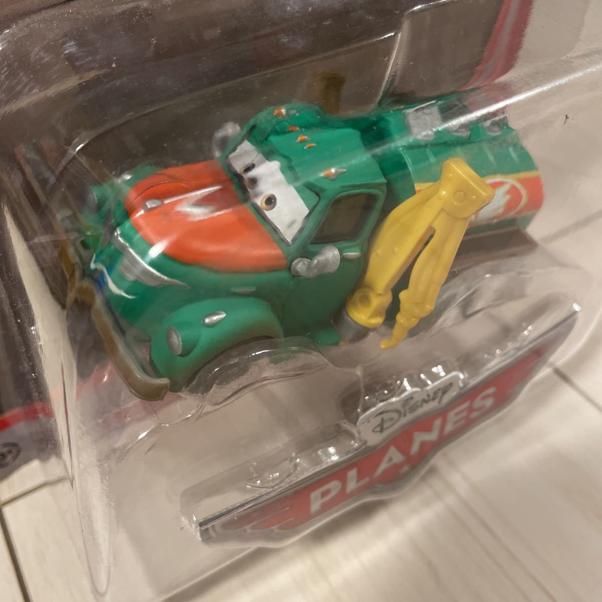 マテル カーズ プレーンズ チャグ ミニカー Planes Chug MATTEL CARS 