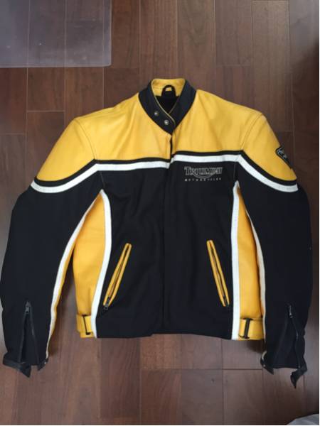 TRIUMPH トライアンフ レザー ジャケット 希少 ☆TRIUMPH トライアンフ