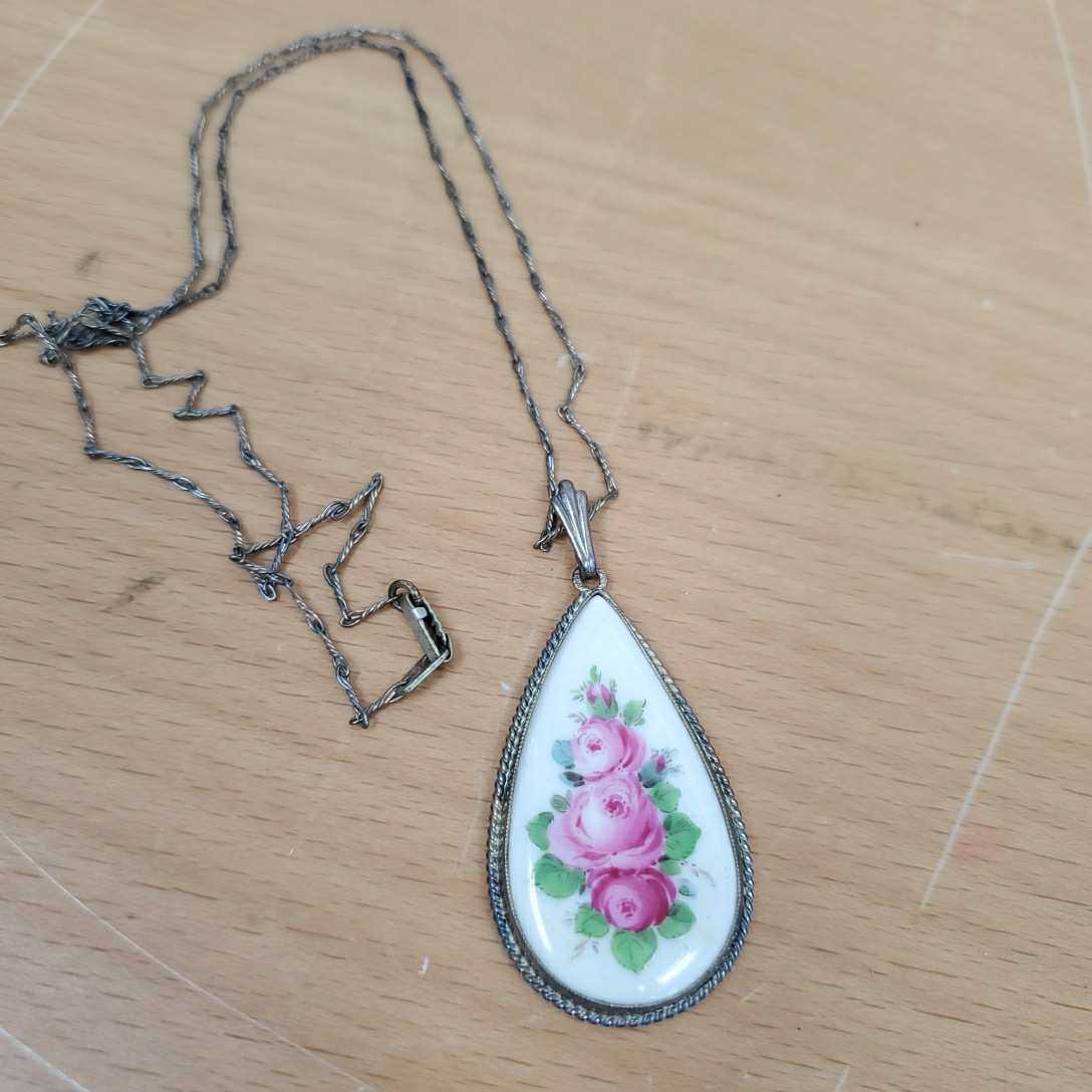 マイセン Meissen 花絵 花柄 薔薇 Silver 刻印入り ペンダントトップ ネックレス アクセサリージュエリー コレクター カラーストーン 売買されたオークション情報 Yahooの商品情報をアーカイブ公開 オークファン Aucfan Com マイセン Meissen 花絵 花柄 薔薇 Silver 刻印入り ペンダントトップ ネックレス アクセサリージュエリー コレクター カラーストーン 売買されたオークション情報 Yahooの商品情報をアーカイブ公開 オークファン Aucfan Com