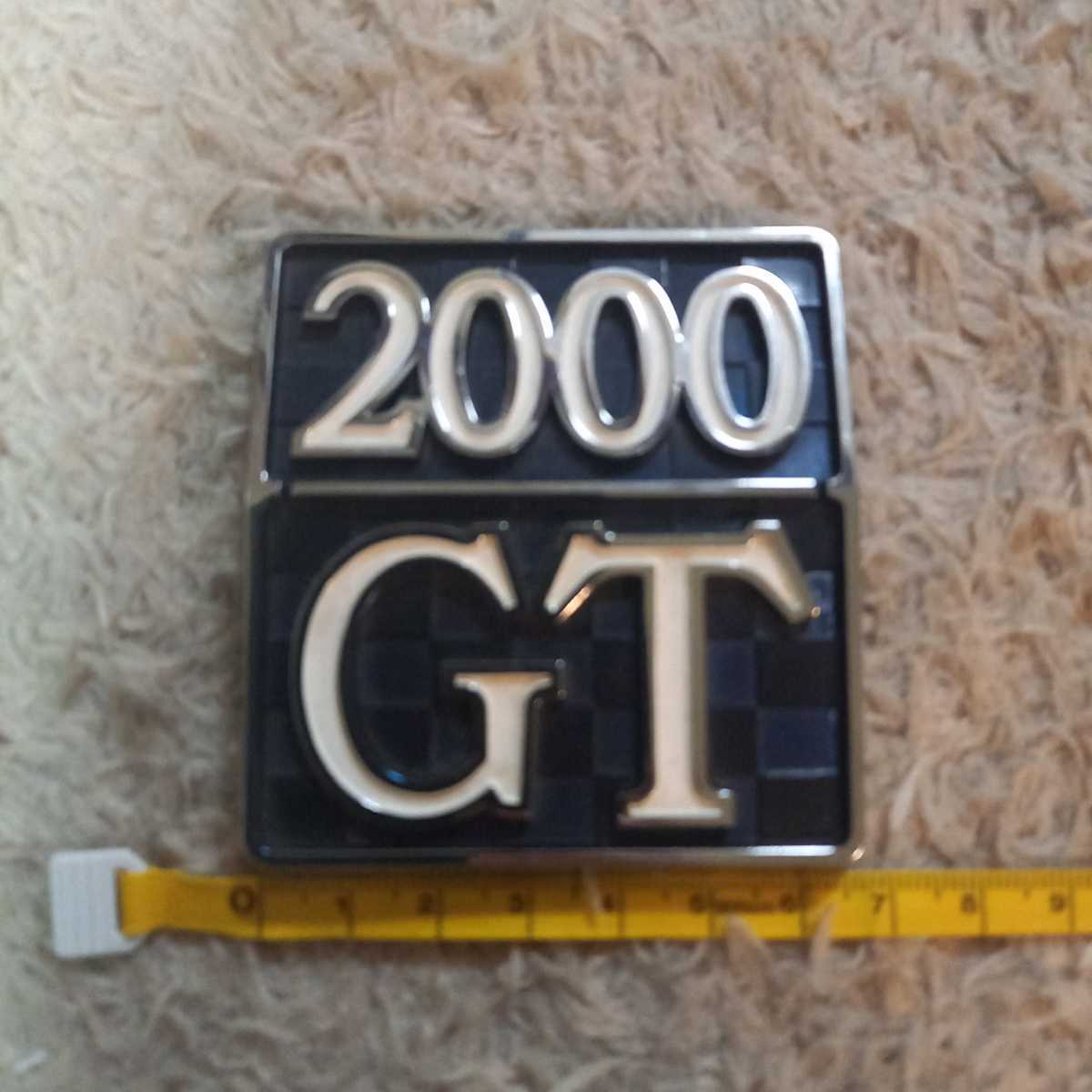 スカイライン 純正 エンブレム 2000GT 日産 ケンメリ ハコスカ ☆希少 