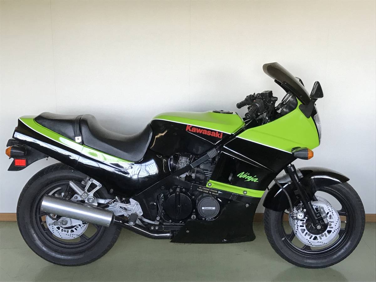 カワサキ GPZ400R ☆ 各部レストア済み極上屋内保管車 ☆ カスタムNEW