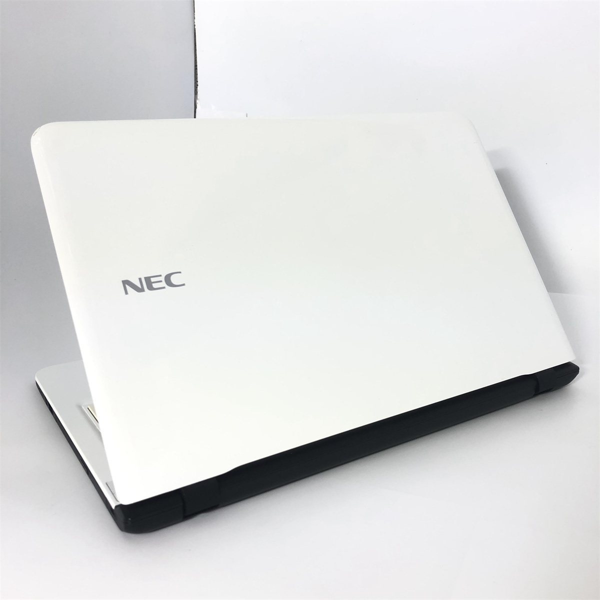 大容量HDD-500G ノートパソコン 15.6型 NEC PC-LS150SSW 中古良品 第4世代Celeron 4GB DVDRW 無線 Bluetooth webカメラ Win10 Office 大容量HDD-500G ノートパソコン 15.6型 NEC PC-LS150SSW 中古良品 第4