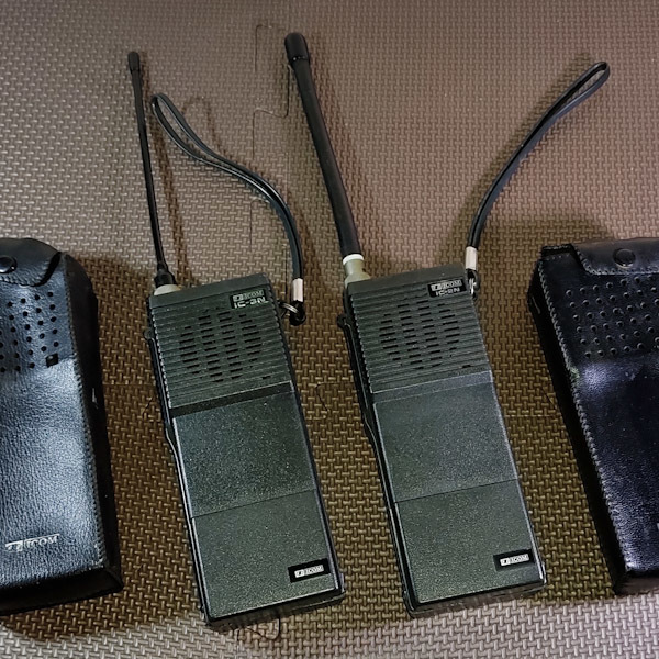 アイコム ICOM IC-3N + IC-2N 144MHz ハンディトランシーバー 7-1-8