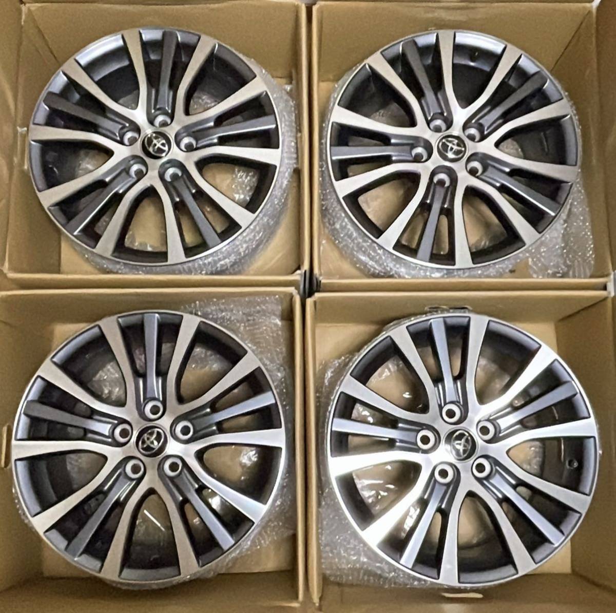 トヨタ純正アルミホイール 50系エスティマハイブリッド 17X7J 5H 