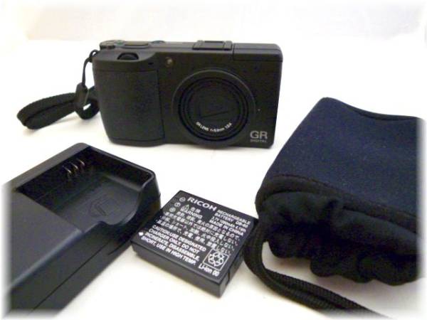 リコー/RICOH GR DIGITAL II 起動確認済 保証なしジャンク☆380