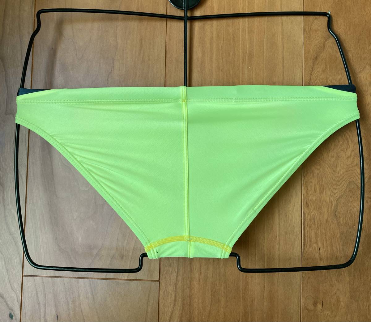 美品】asics / ハイドロCD / 蛍光イエロー / AMA88T / Mサイズ / 光沢