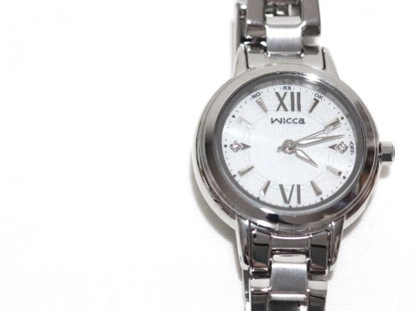 H1362★美品【シチズン】Wicca ウィッカ★電波ソーラー腕時計