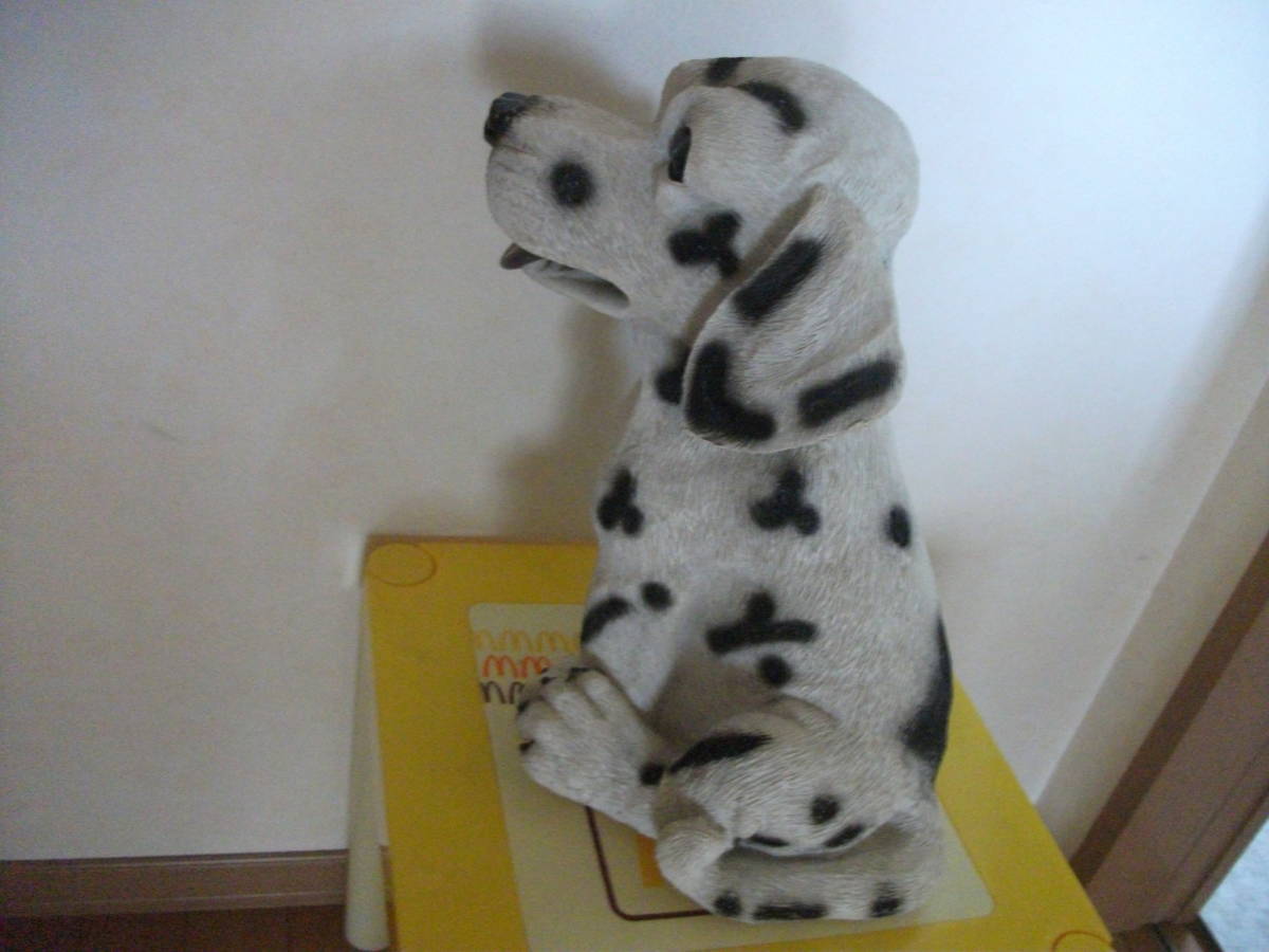 ダルメシアン 大きめ 犬の置物 全天候型 可愛いい表情 置物 売買されたオークション情報 Yahooの商品情報をアーカイブ公開 オークファン Aucfan Com