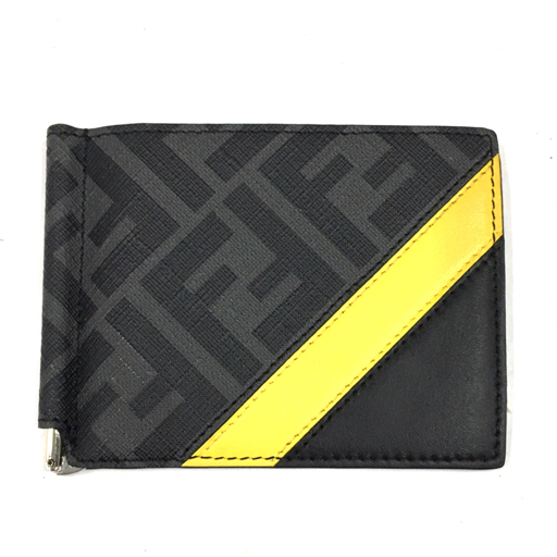 極美品】FENDI マネークリップ 折り財布 ズッカ お札入れ レザー