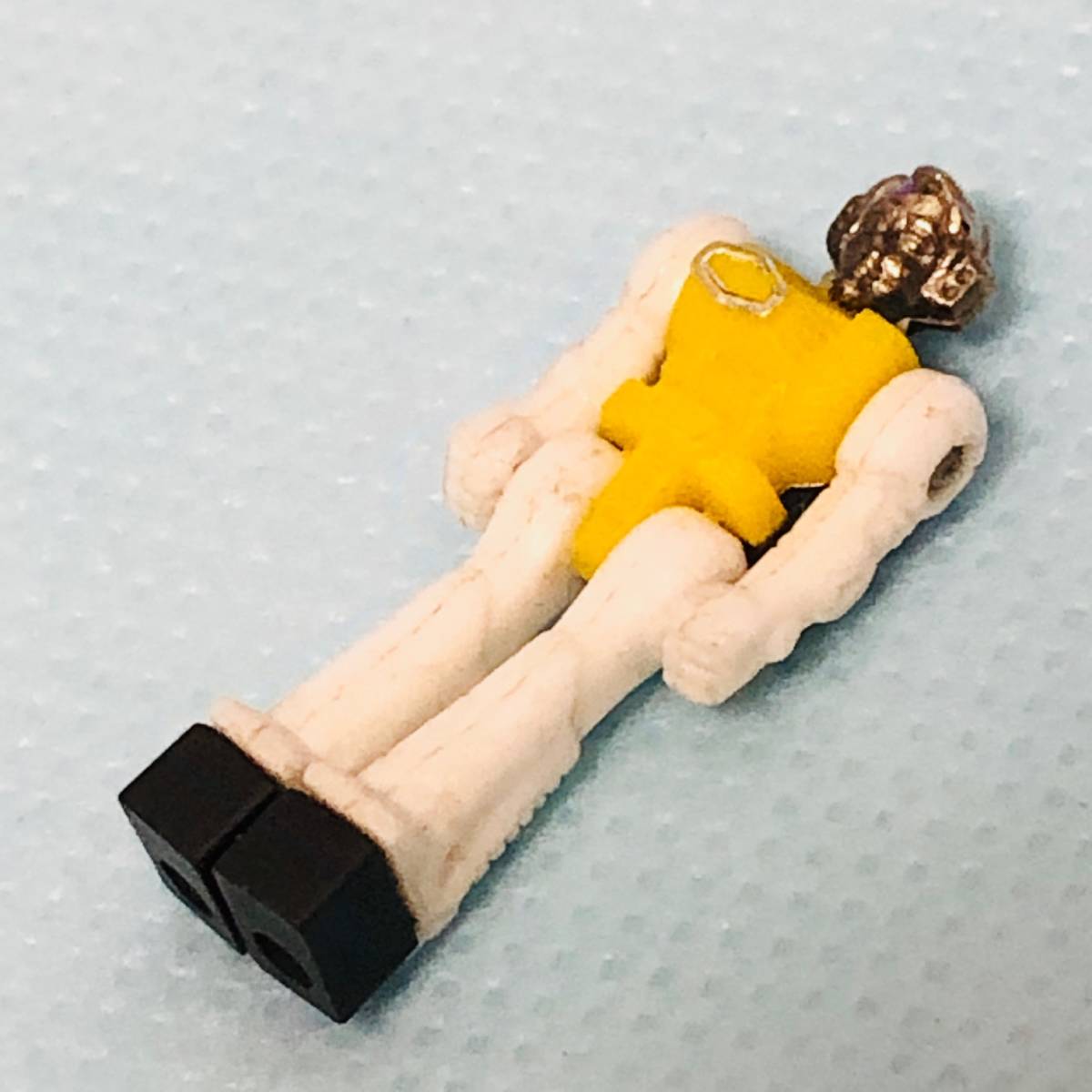  旧タカラ ダイアクロン 隊員 単品 黄 白色 後期/ 当時物 ダッコちゃんマーク ミクロマン 変身サイボーグ 超合金(ミクロマン)｜売買されたオークション情報、yahooの商品情報をアーカイブ公開 ミクロマン