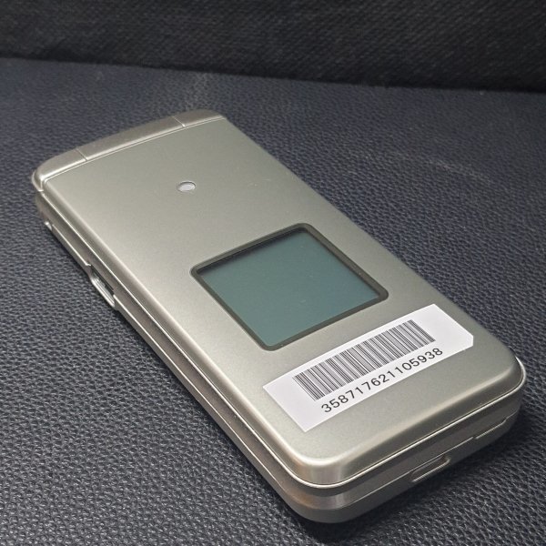 au KYOCERA KYF43 折りたたみ式携帯電話 SIMロック解除済み au