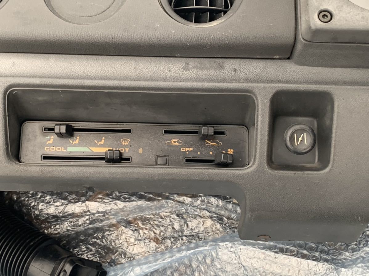 スズキ ジムニー Sj30 純正 ダッシュボード メーター エアコンスイッチ 内装 Ja71 旧車 ボンネットオープナー エアコンダクト 灰皿 スズキ用 売買されたオークション情報 Yahooの商品情報をアーカイブ公開 オークファン Aucfan Com