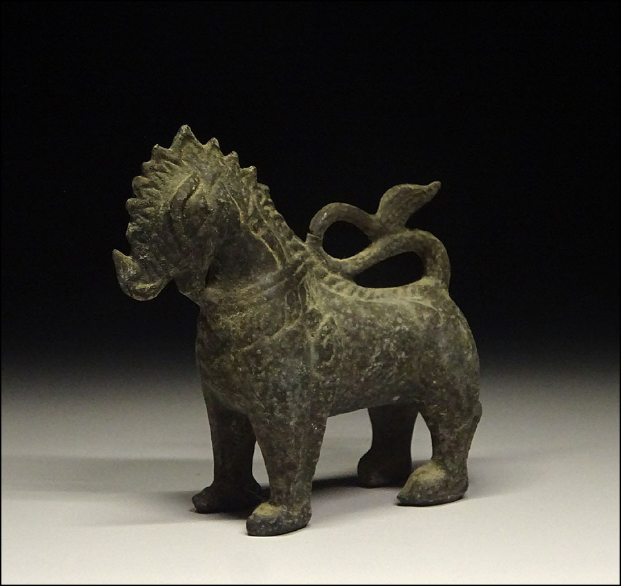 新作，人気SALE 緑屋xs□ 時代物 古銅 神獣 高さ約9cm 置物