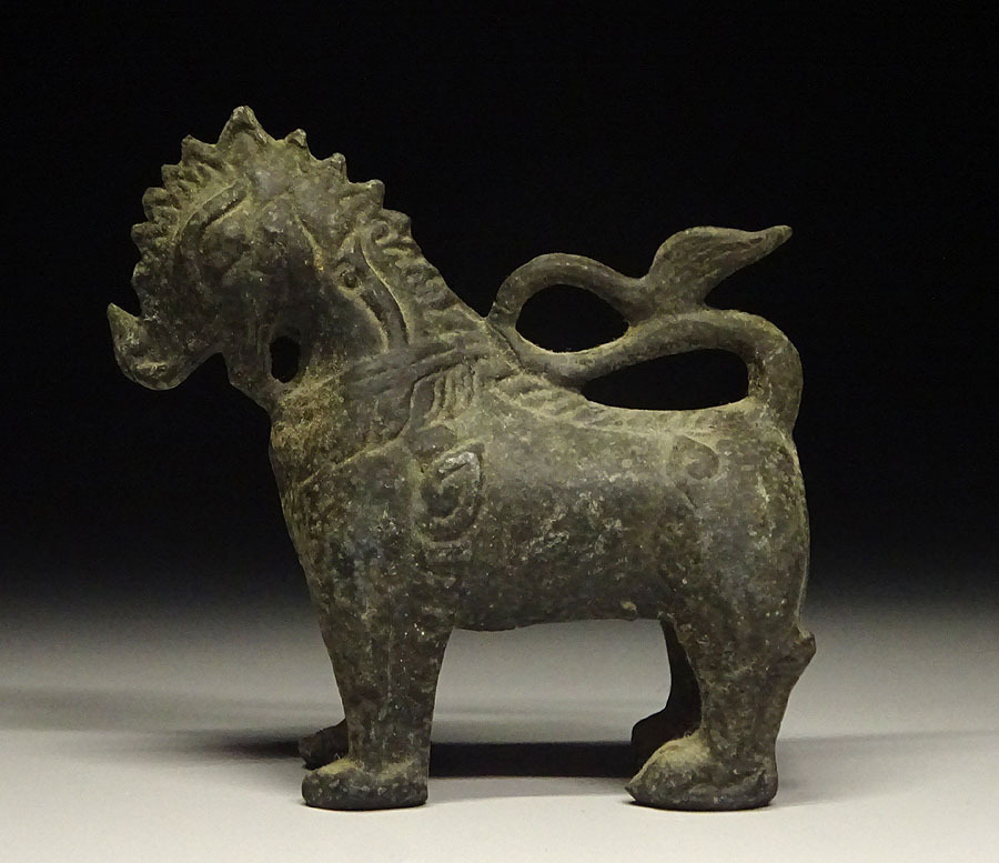 新作，人気SALE 緑屋xs□ 時代物 古銅 神獣 高さ約9cm 置物
