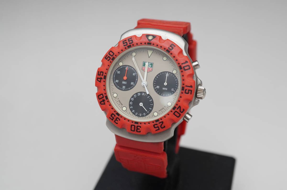 TAG HEUER タグ・ホイヤー フォーミュラ1 472.513 クロノグラフ 赤 