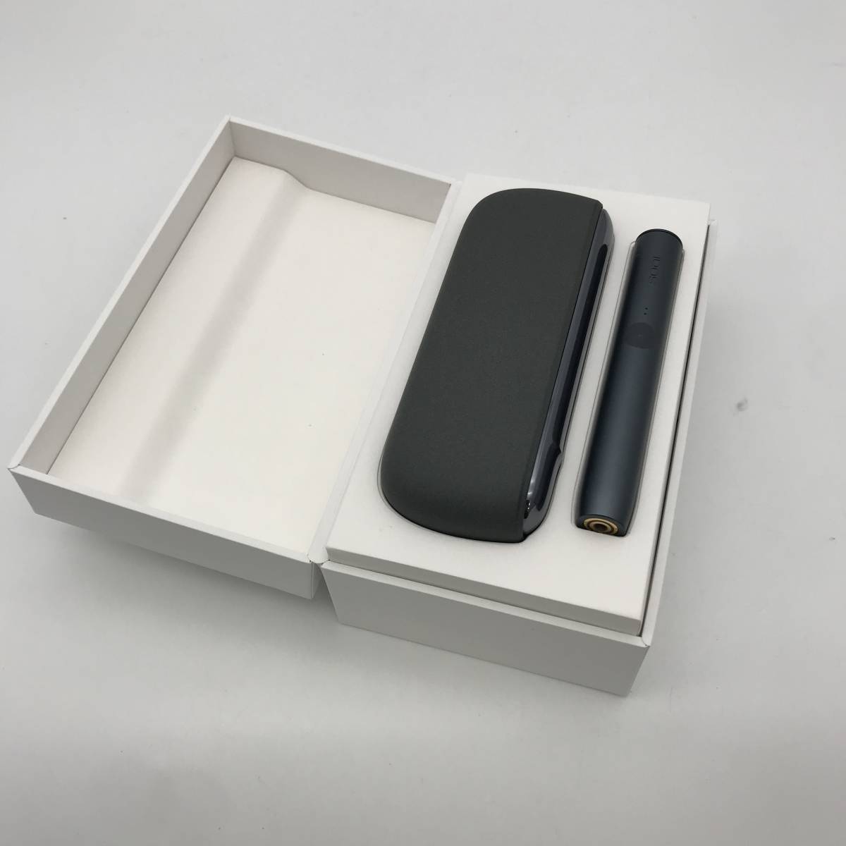 IQOS ILUMA アイコス イルマ ブラック 中古 加熱式タバコ 電子タバコ 