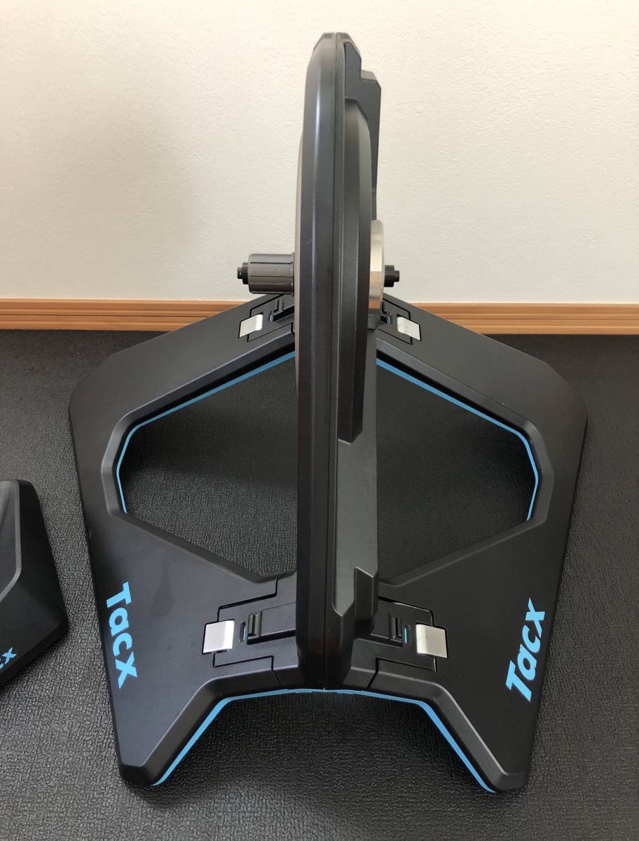 防音材付属 スマートトレーナー Tacx NEO 2 Smart タックス ネオ 防音材付属 スマートトレーナー Tacx NEO 2 Smart タックス ネオ