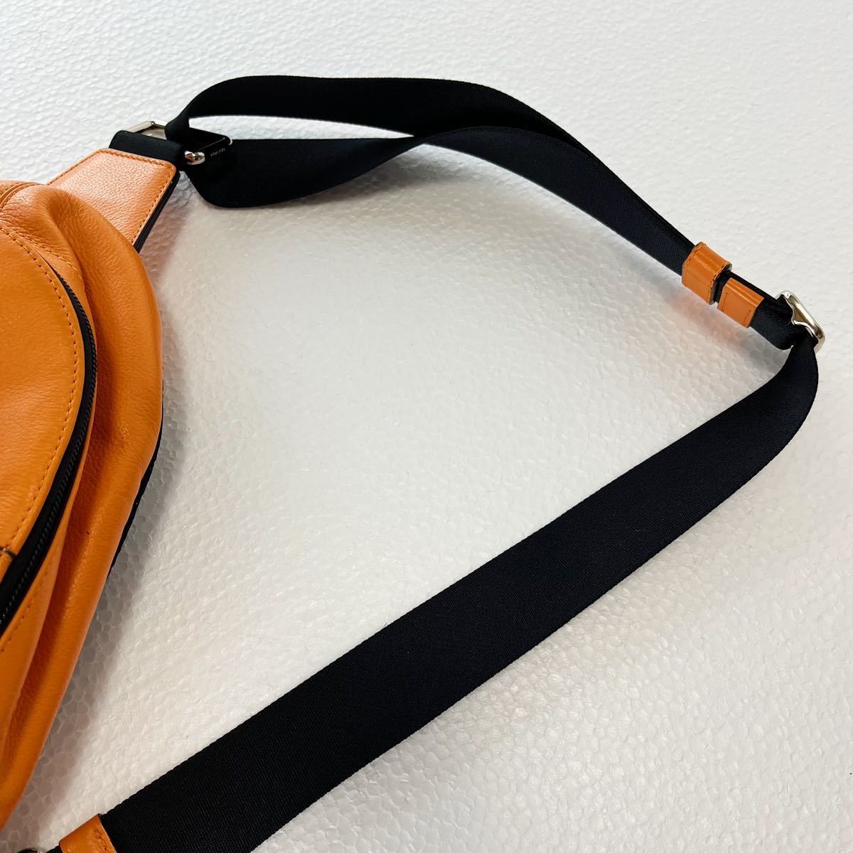 1円〜【希少レアカラー 未使用級】COACH コーチ メンズ ボディバッグ